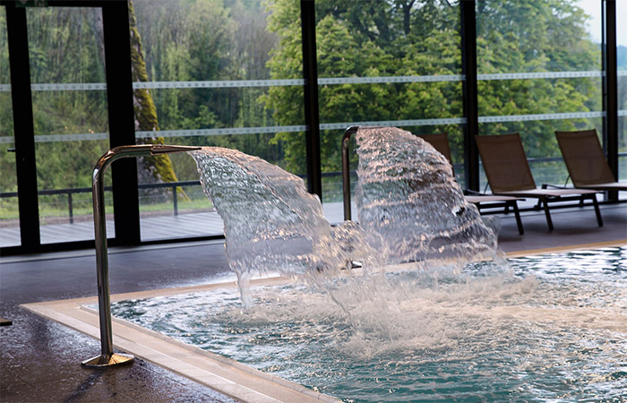Cure thermale de SalinslesBains  Avis, Infos et Photos
